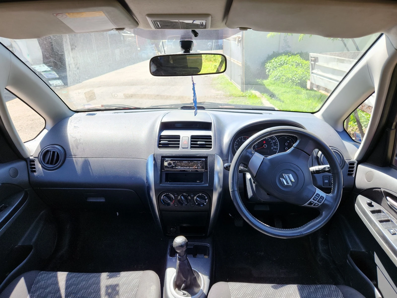 Suzuki SX4 1.6i - изображение 5