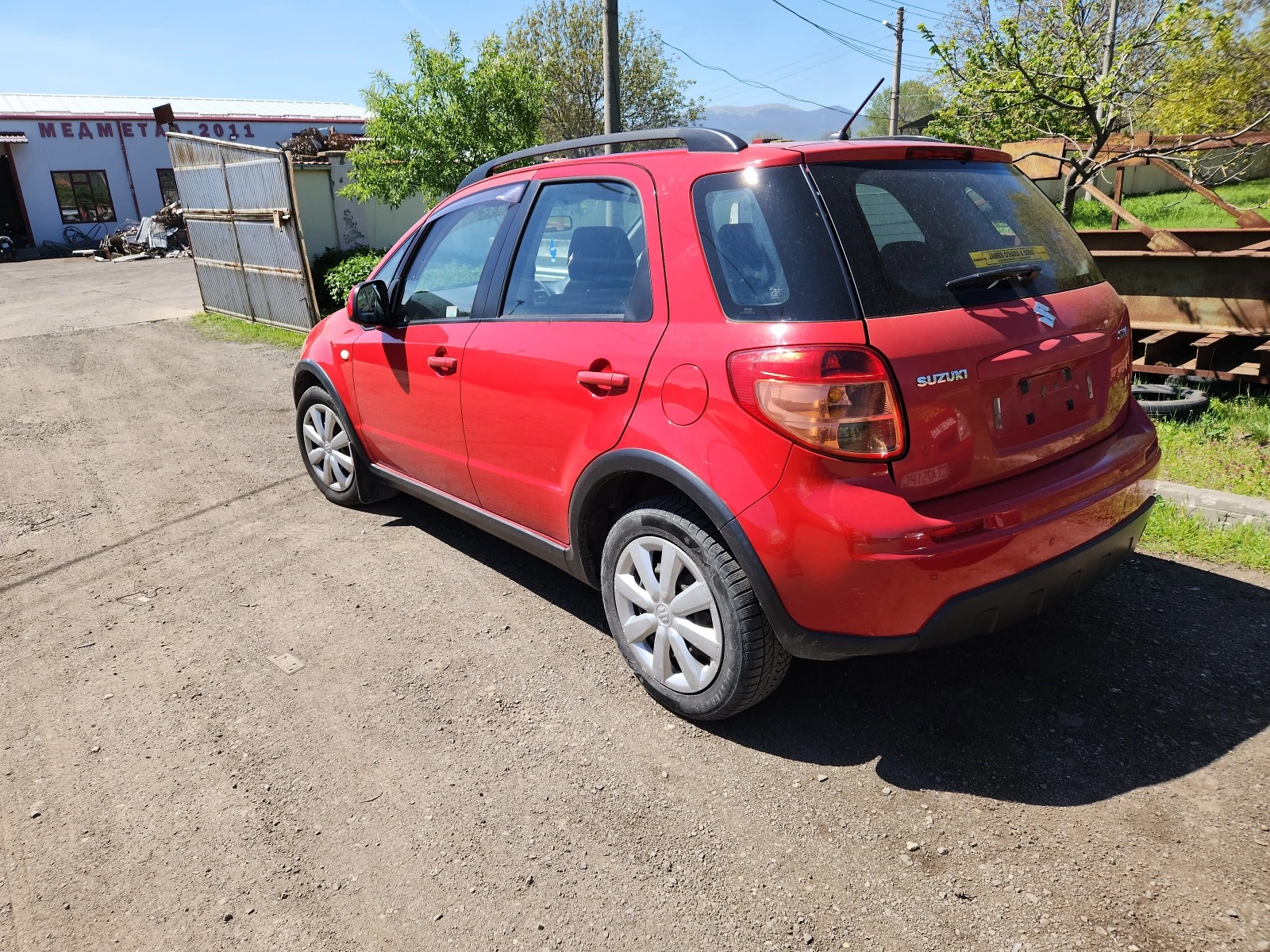 Suzuki SX4 1.6i - изображение 8