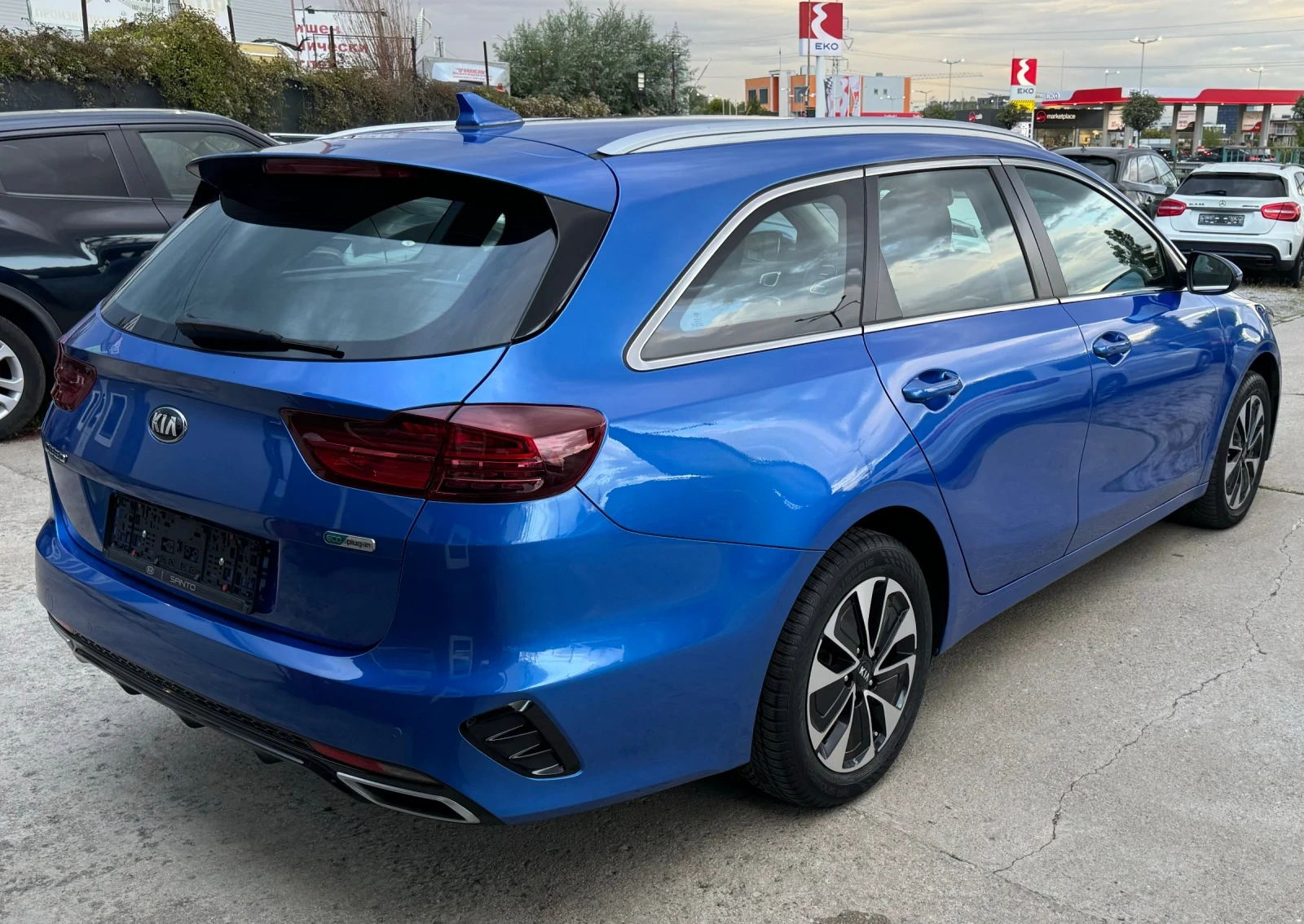 Kia Ceed Vision 1.6 Plug-in Hibrid ГЕРМАНИЯ - изображение 5