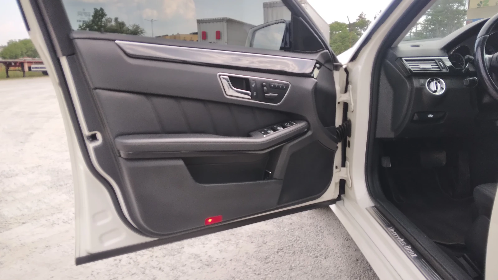 Mercedes-Benz E 350 Mercedes-Benz E-Klasse E 350 CDI Avantgarde - изображение 5
