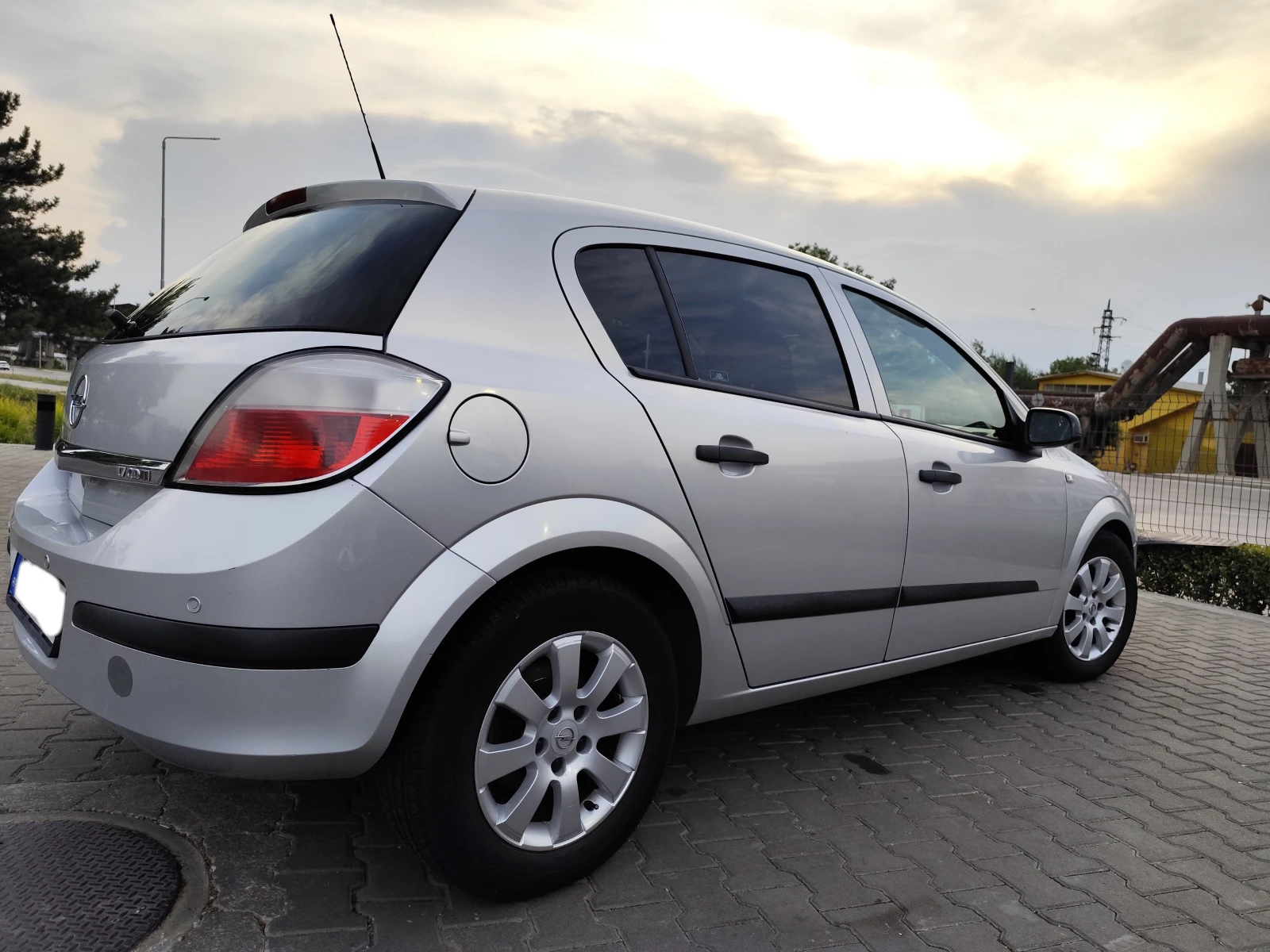 Opel Astra  - изображение 7