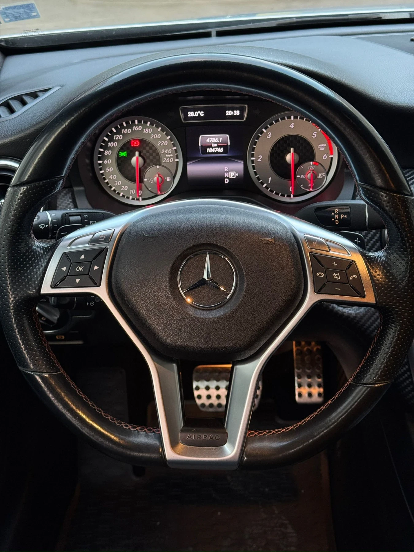 Mercedes-Benz A 220 2.2cdi 170к.с DCT AMG-LINE - изображение 10