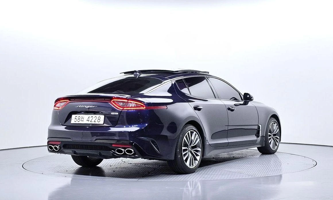 Kia Stinger 2.0 Turbo AWD * НАЙ-ДОБРА ЦЕНА В БЪЛГАРИЯ*  - изображение 2