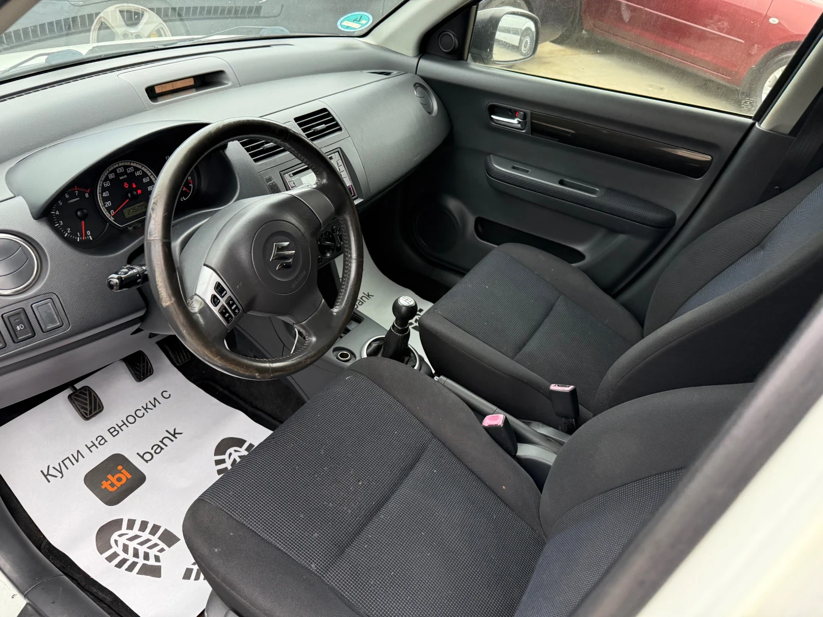 Suzuki Swift 1.3i КЛИМАТИК - изображение 9