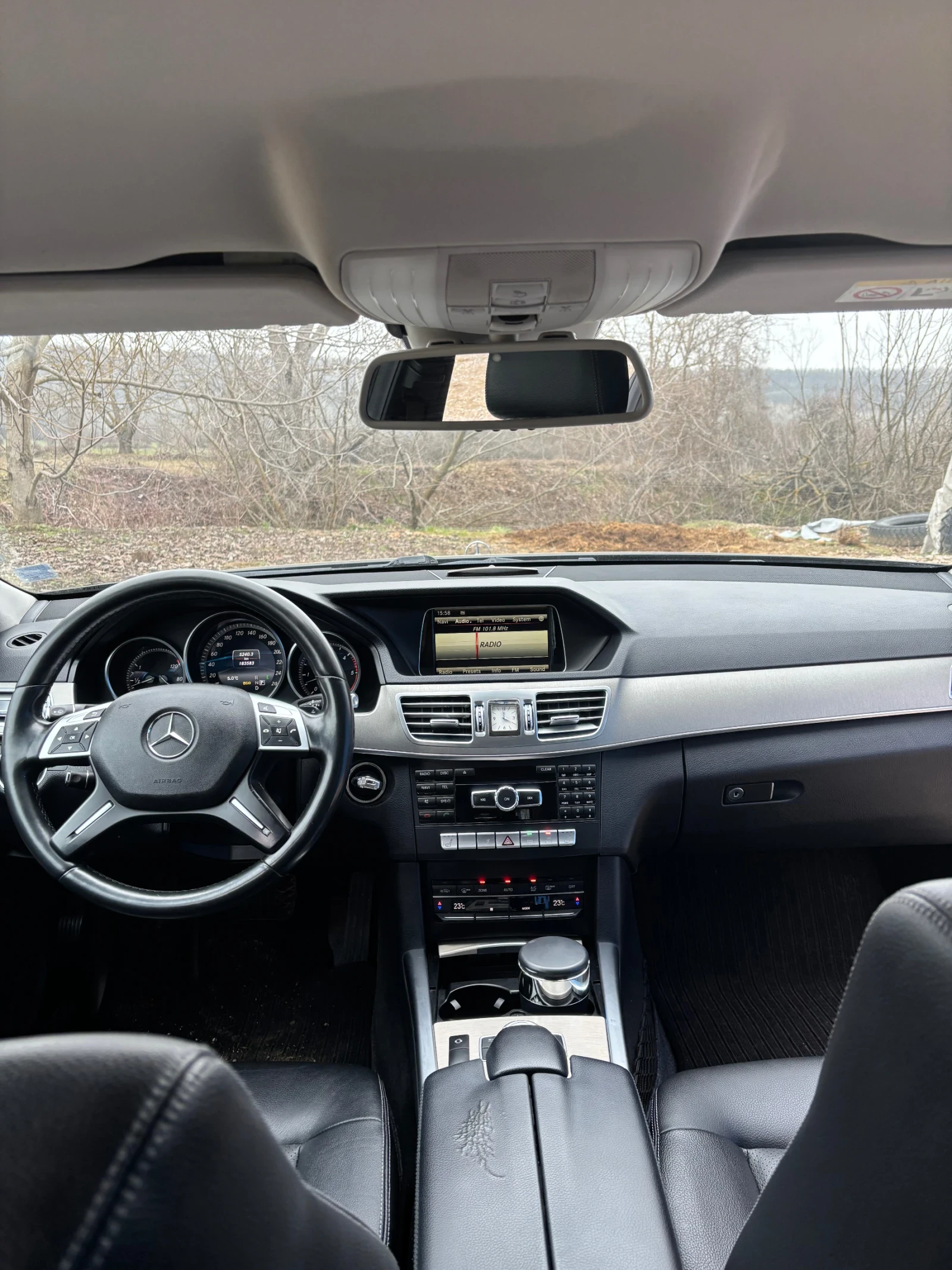 Mercedes-Benz E 350  - изображение 2