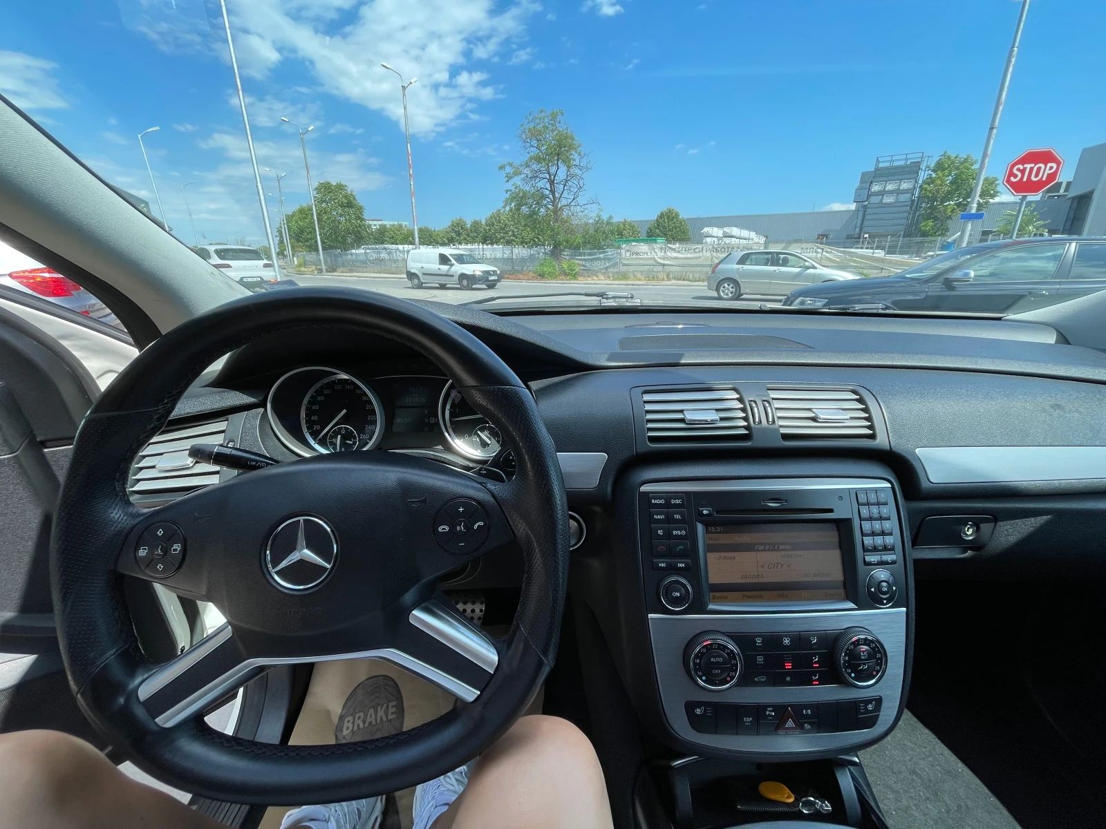 Mercedes-Benz R 350 4 Matic, снимка 5 - Автомобили и джипове - 53731881