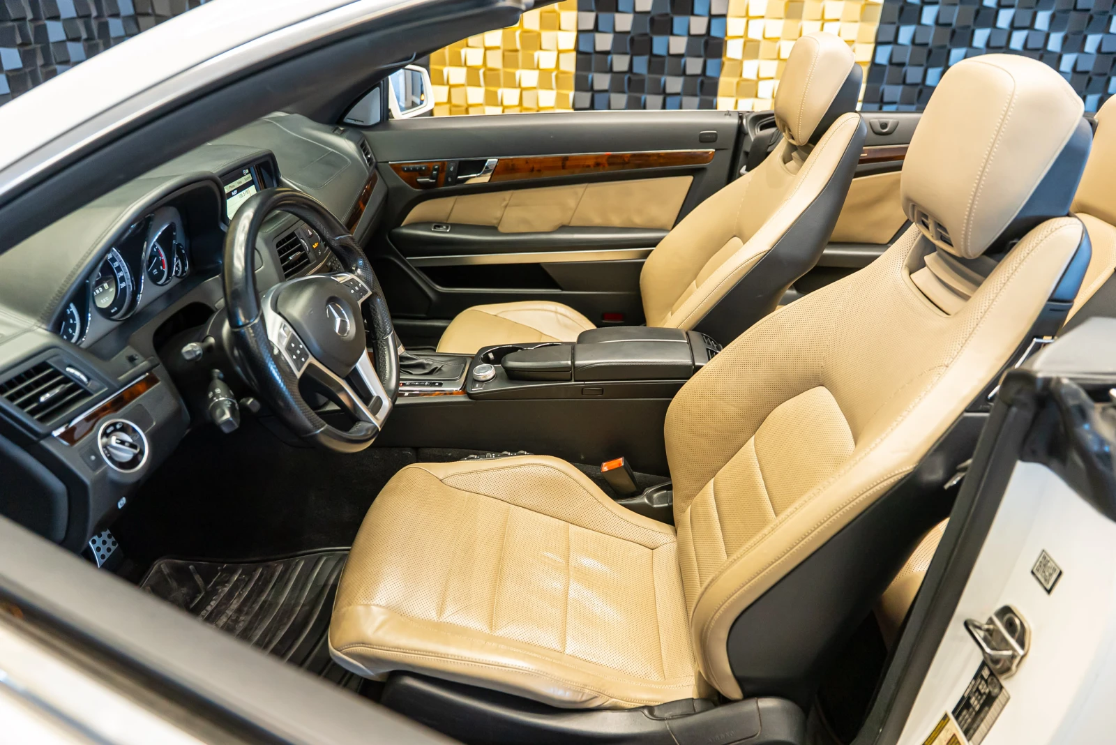 Mercedes-Benz E 55 E 550, снимка 9 - Автомобили и джипове - 54340854