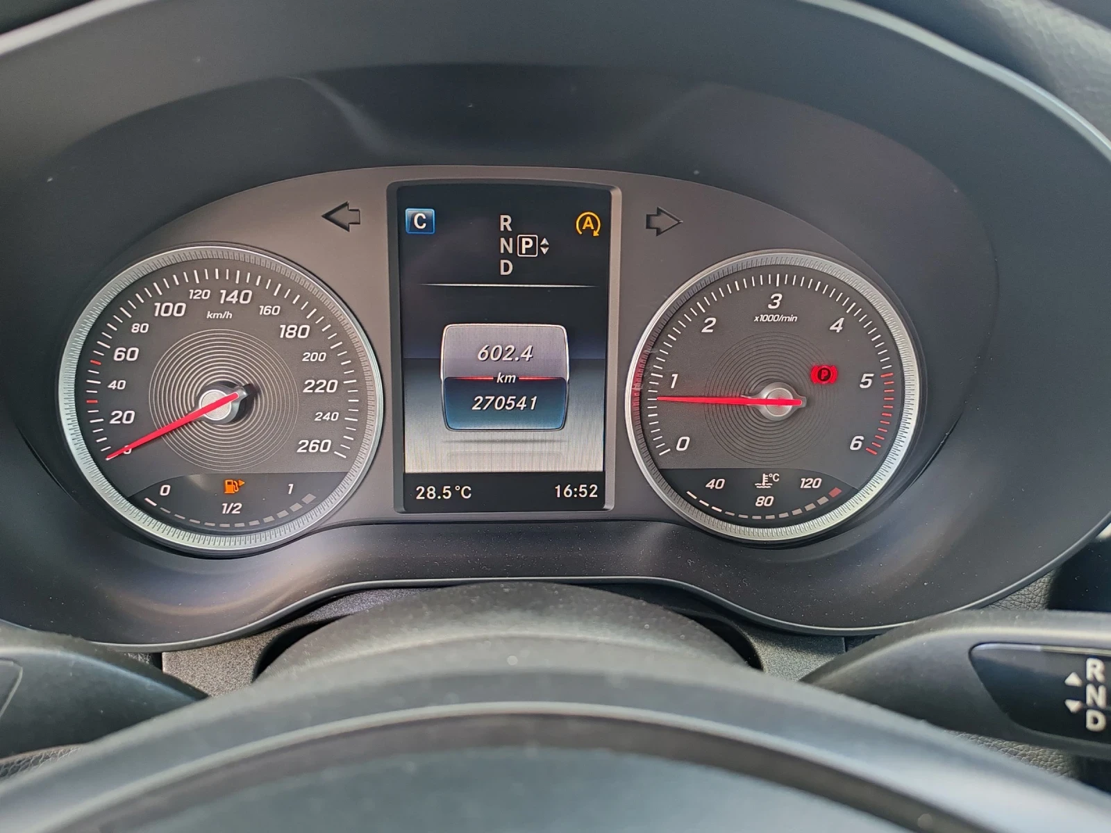 Mercedes-Benz C 250 2.2d 204kc 4matic, снимка 15 - Автомобили и джипове - 54442428