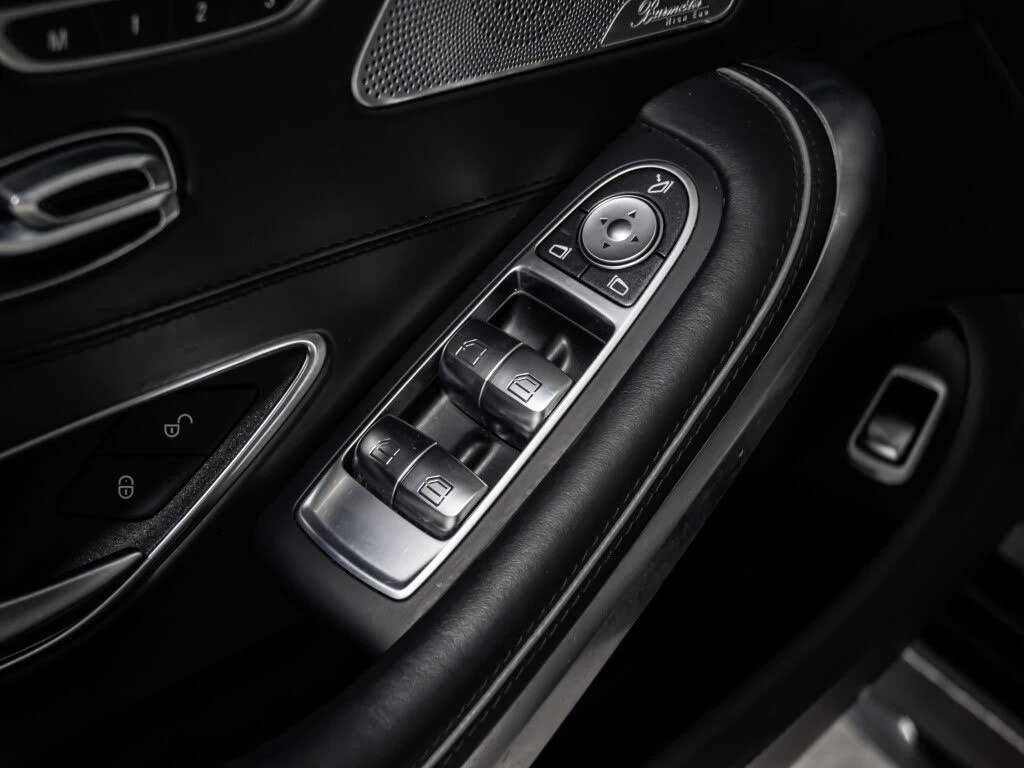 Mercedes-Benz S 63 AMG 4MATIC, снимка 13 - Автомобили и джипове - 54578196