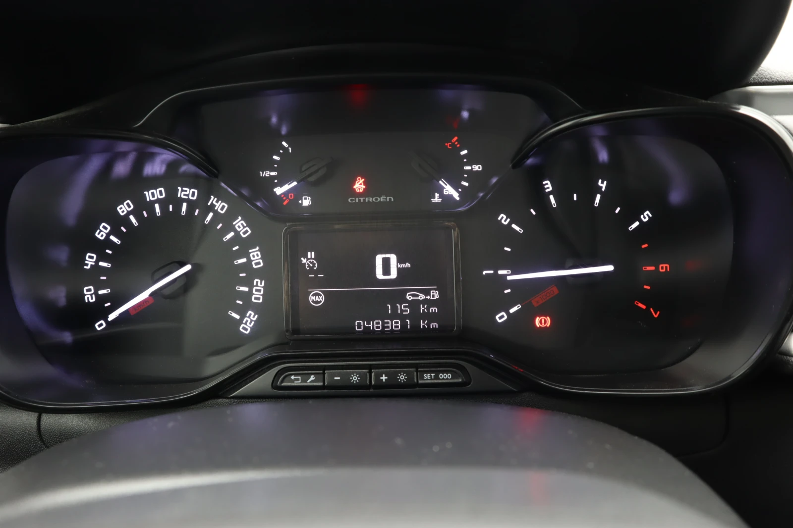 Citroen C3, снимка 16 - Автомобили и джипове - 54629135