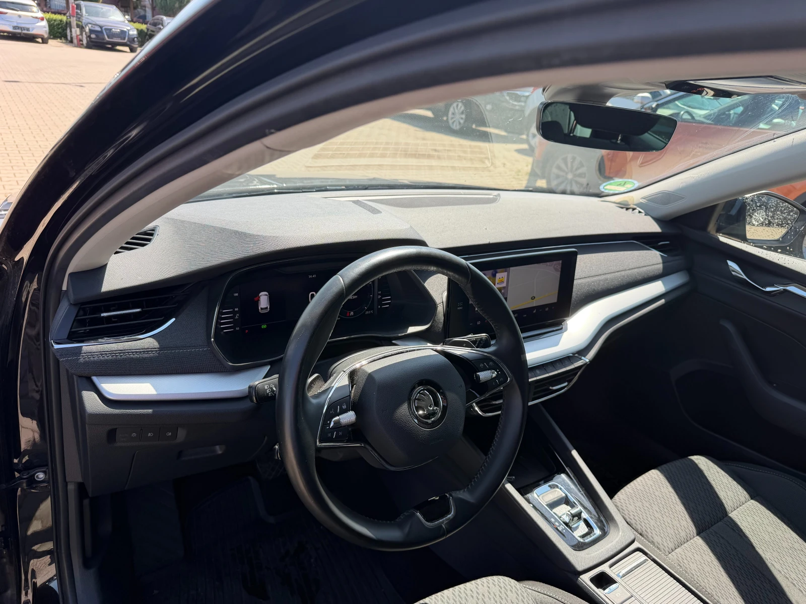 Skoda Octavia 2.0TDI AVTOMAT/NAVI EURO 6, снимка 13 - Автомобили и джипове - 55091103
