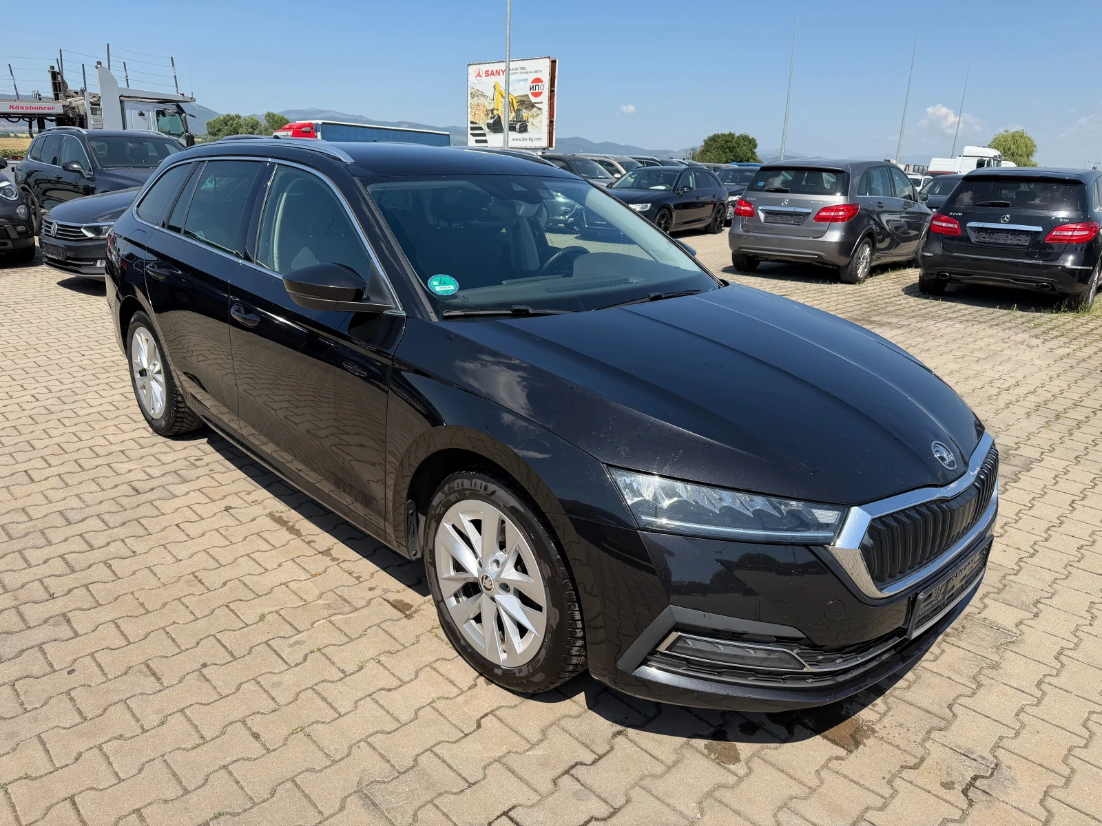Skoda Octavia 2.0TDI AVTOMAT/NAVI EURO 6, снимка 4 - Автомобили и джипове - 55091103