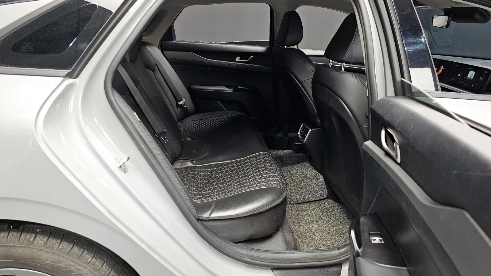 Kia K5 2.0 LPI Trendy | Adaptive Cruise | , снимка 12 - Автомобили и джипове - 55091593
