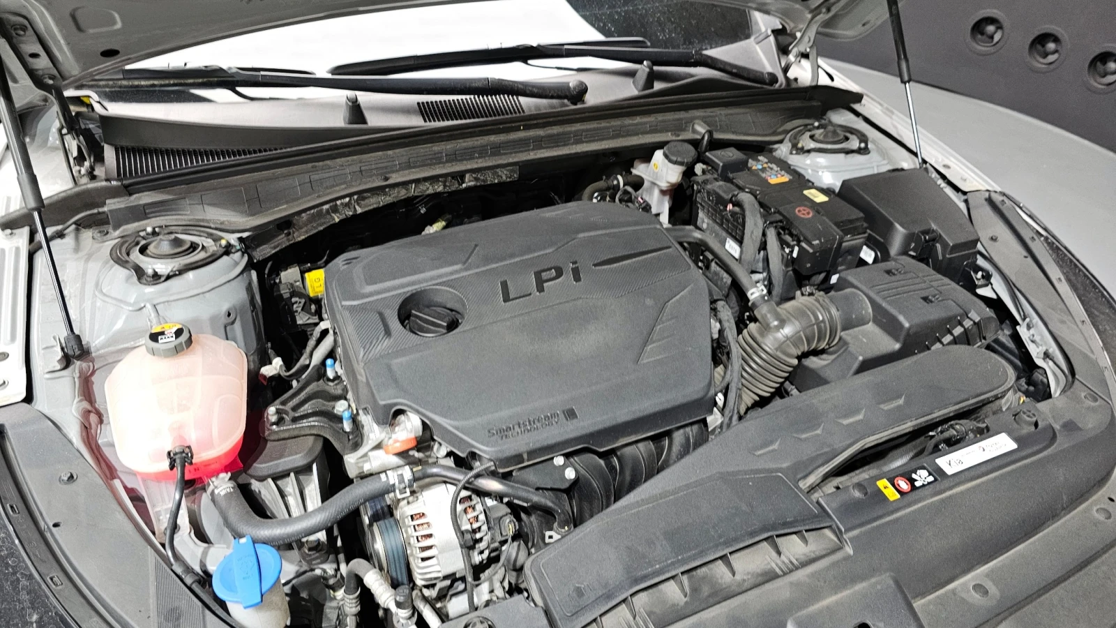 Kia K5 2.0 LPI Trendy | Adaptive Cruise | , снимка 6 - Автомобили и джипове - 55091593
