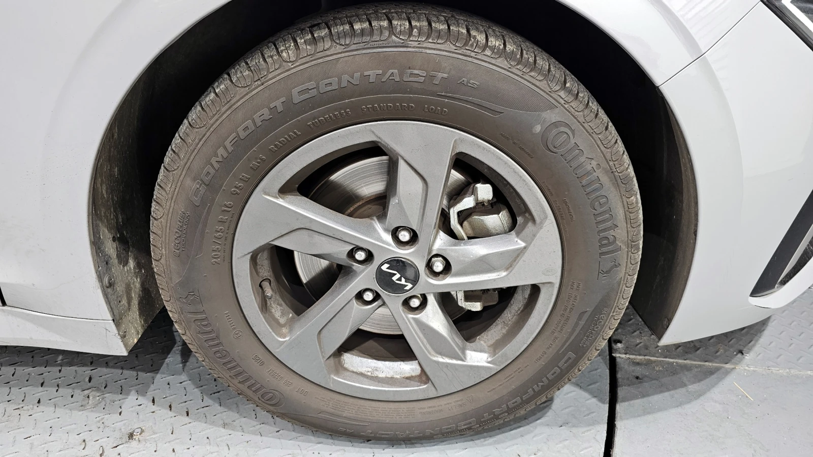 Kia K5 2.0 LPI Trendy | Adaptive Cruise | , снимка 5 - Автомобили и джипове - 55091593