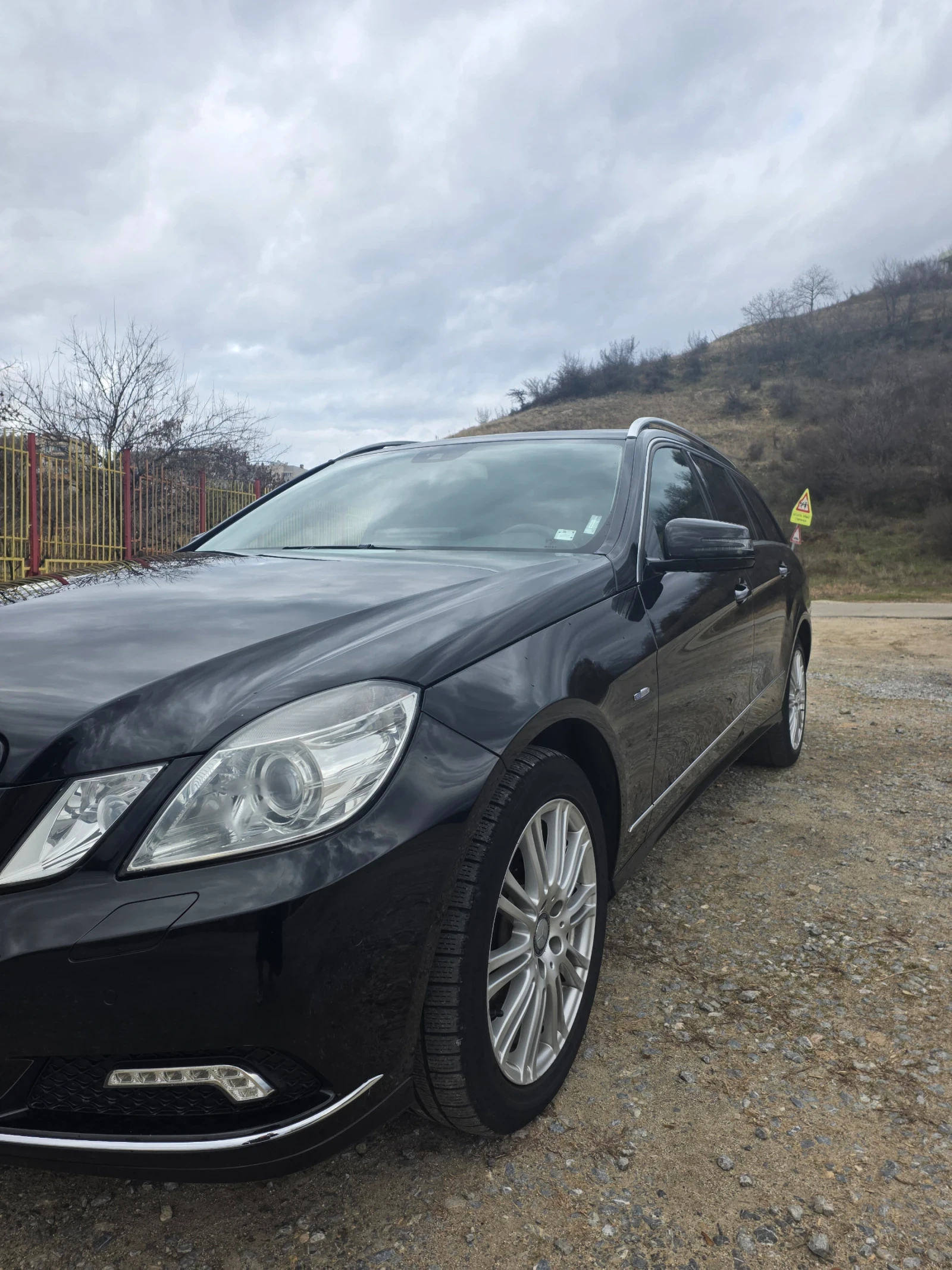 Mercedes-Benz E 350 W212, снимка 2 - Автомобили и джипове - 55133946