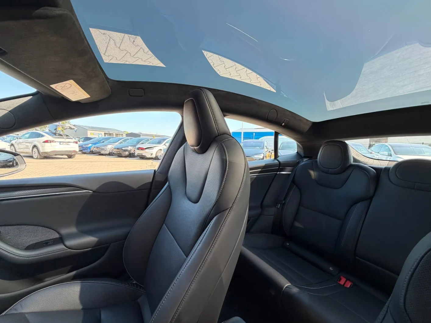 Tesla Model S PLAID* AWD* MATRIX* CARBON* 360* ВЕНТИЛАЦИЯ* , снимка 10 - Автомобили и джипове - 55483406