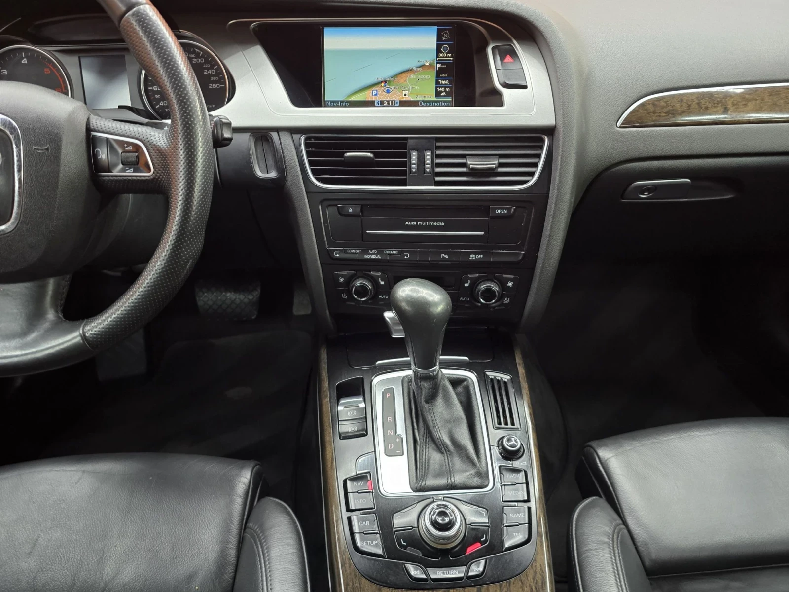 Audi A4 Allroad 3.0TDI/B&O/Distronic/Panorama , снимка 10 - Автомобили и джипове - 55717725