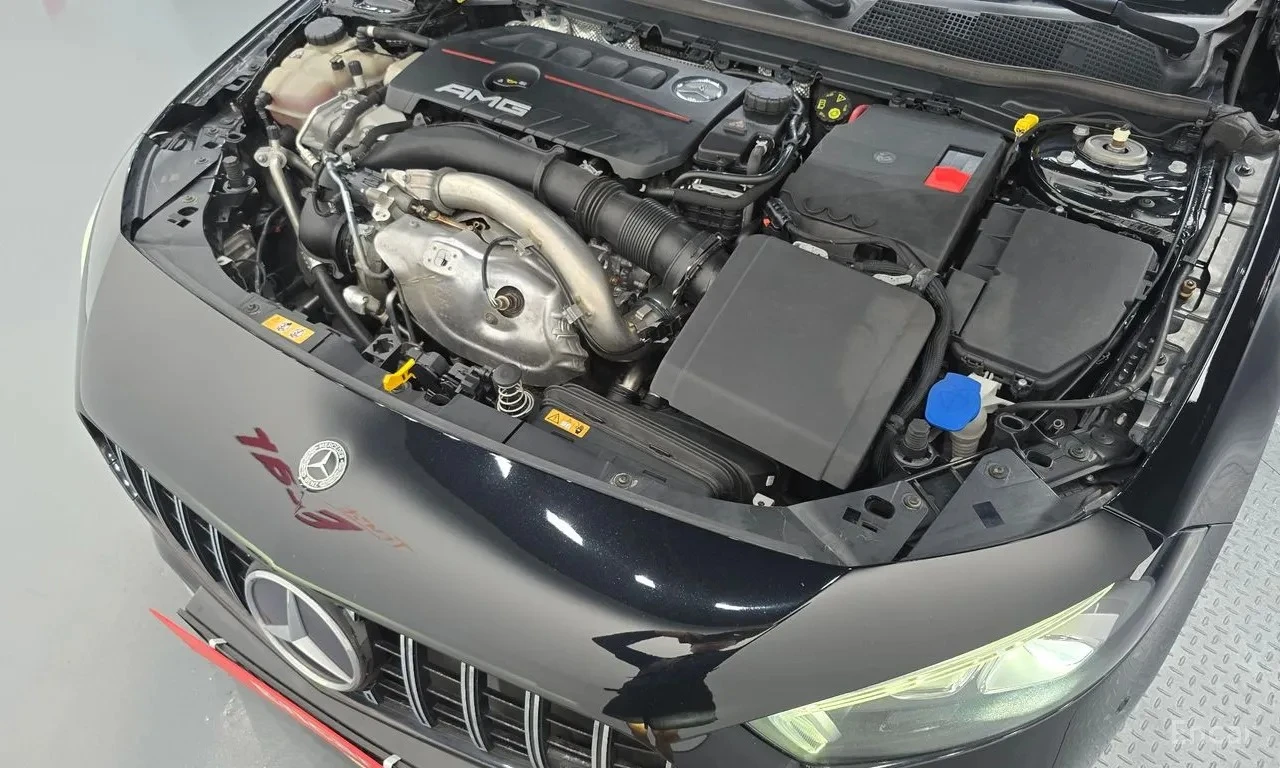Mercedes-Benz A 35 AMG line, 4MATIC, снимка 5 - Автомобили и джипове - 56021570