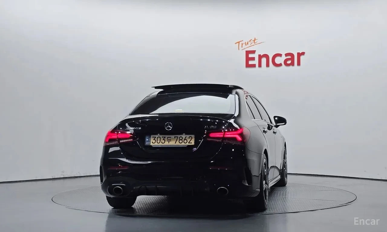 Mercedes-Benz A 35 AMG line, 4MATIC, снимка 4 - Автомобили и джипове - 56021570