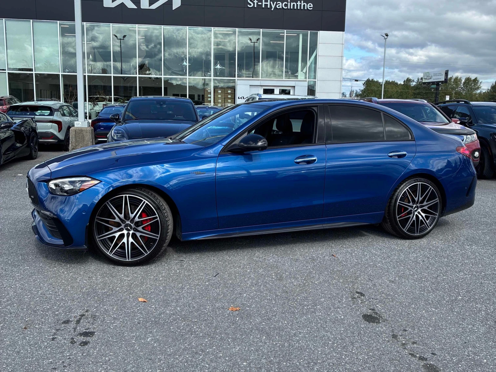 Mercedes-Benz C 43 AMG * CARFAX * ОПЦИЯ ЗА ФИНАНСИРАНЕ, снимка 2 - Автомобили и джипове - 56079604