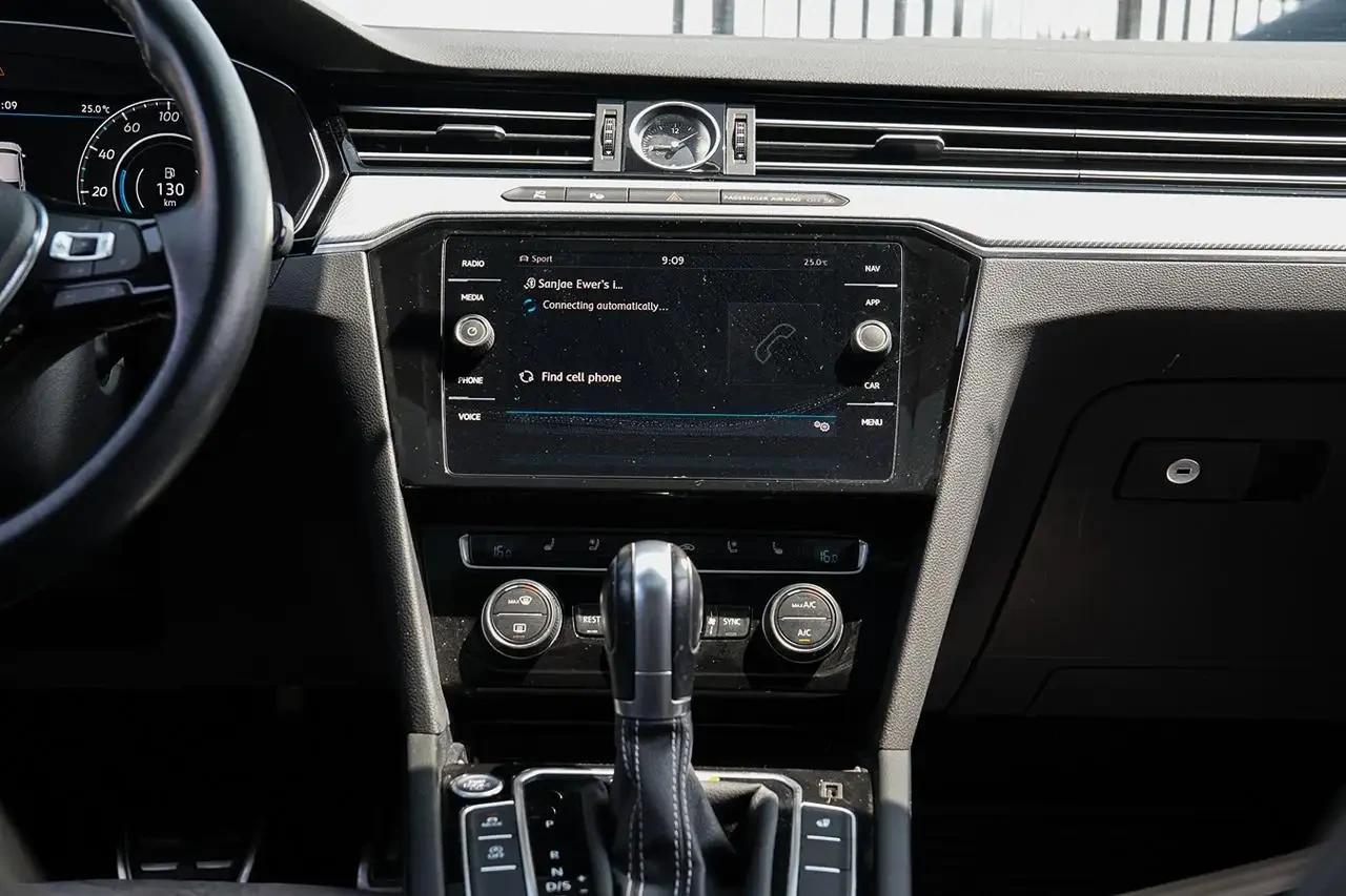 VW Arteon Execline R-LINE | 4MOTION| CARBON APR INTAKE| NAVI | Mobile.bg � ����������� 17