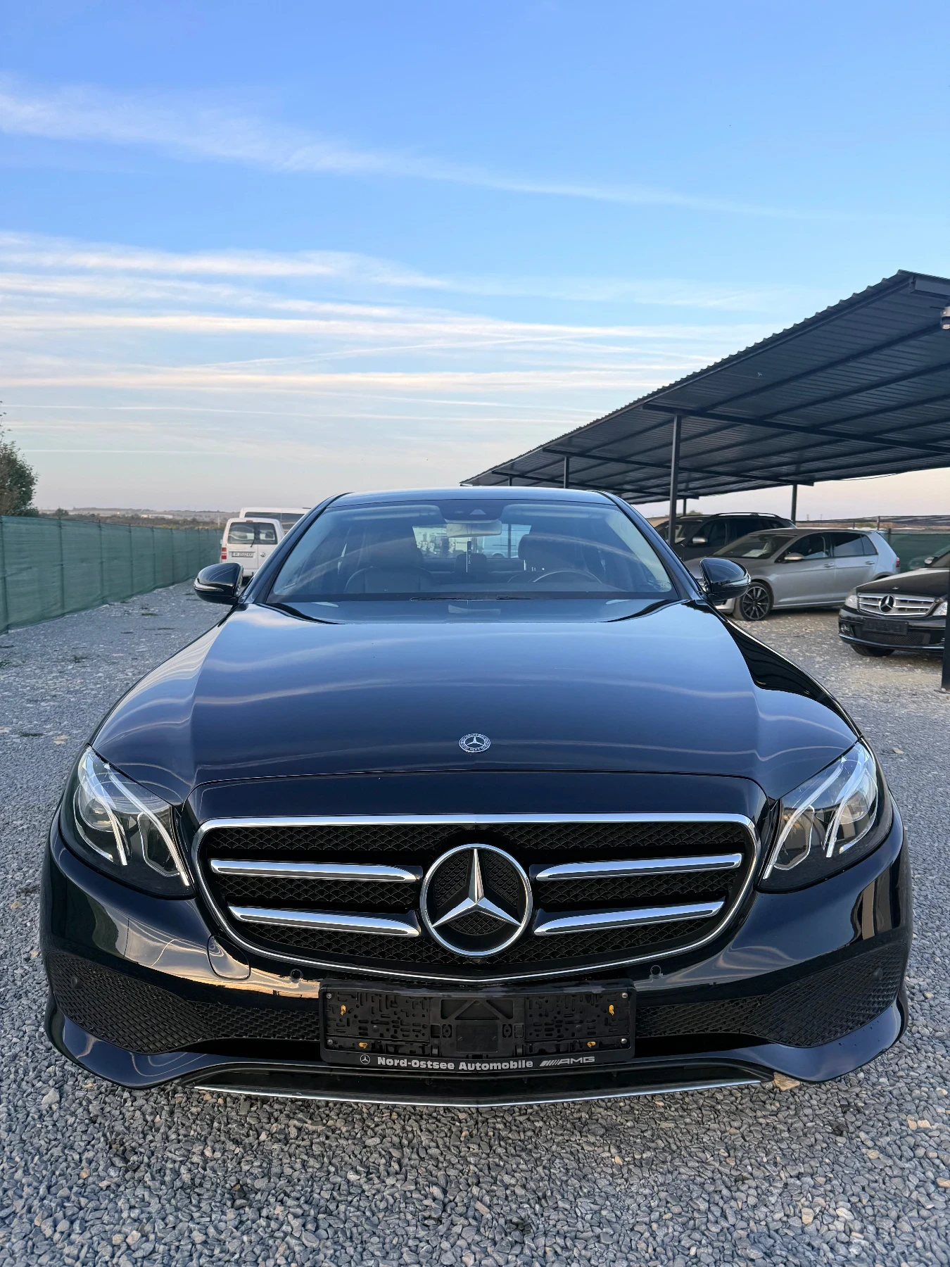 Mercedes-Benz E 220 * DIGITAL* , снимка 3 - Автомобили и джипове - 56504724