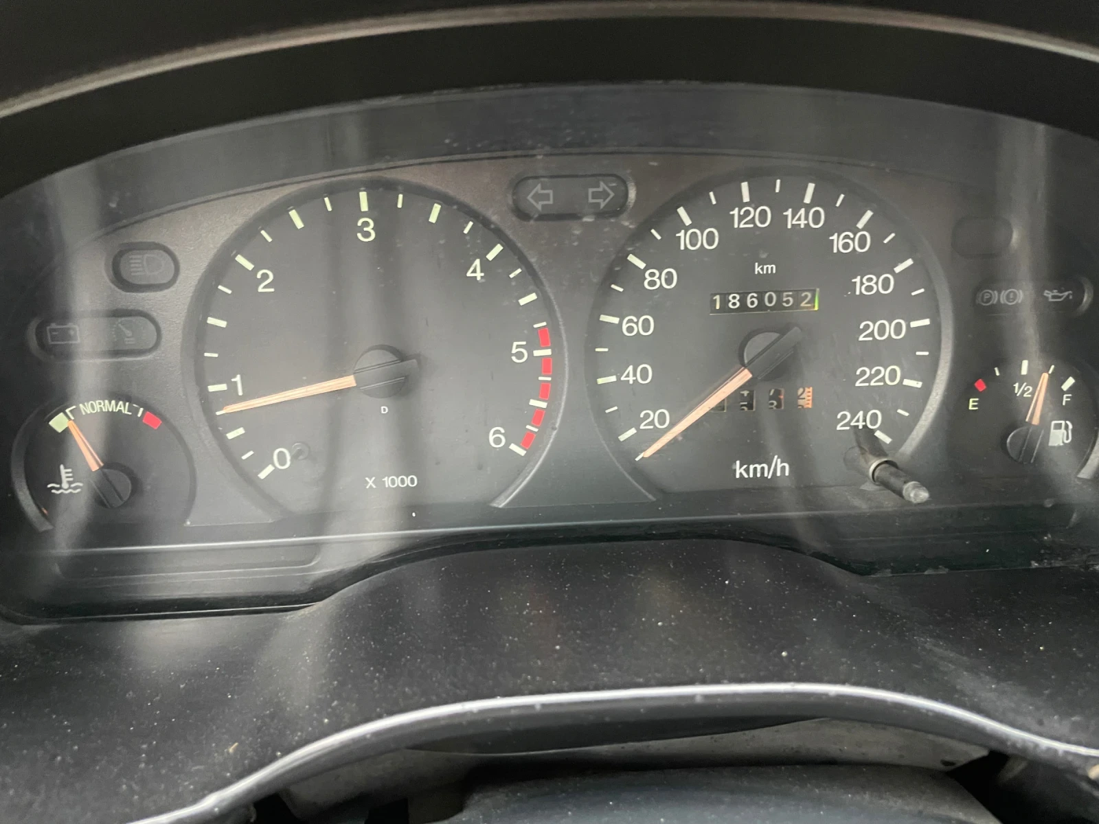 Ford Mondeo 1.6d, снимка 6 - Автомобили и джипове - 56514644
