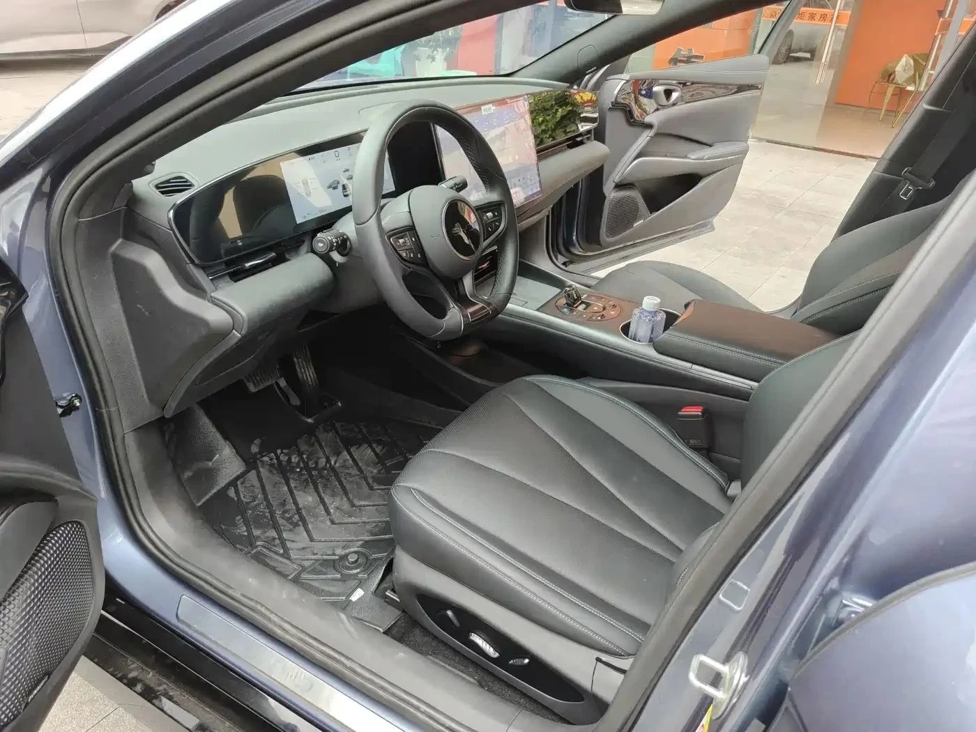 BYD Seal, снимка 8 - Автомобили и джипове - 56710843