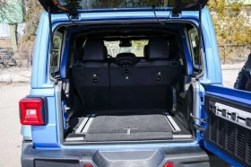 Jeep Wrangler * : Navi, Apple Car Play, Htd Seats * CARFAX * ЦЕН, снимка 10