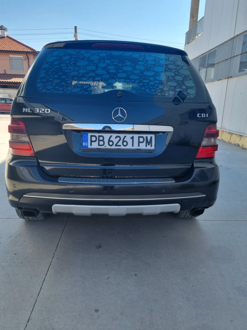 Mercedes-Benz ML 320, снимка 5 - Автомобили и джипове - 47376467