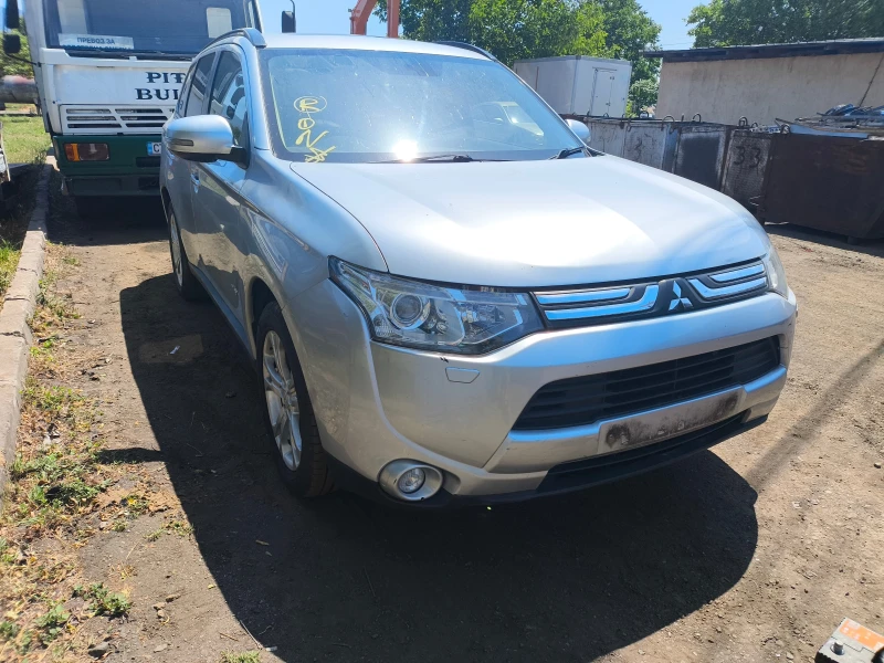 Mitsubishi Outlander 2.2d, снимка 6 - Автомобили и джипове - 50878228