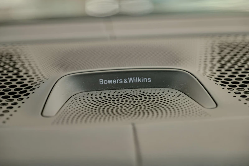 BMW X7 40i/Indiv/M-Technik/Bower&Wilkins Diamond/SKY Loun, снимка 14 - Автомобили и джипове - 51826433