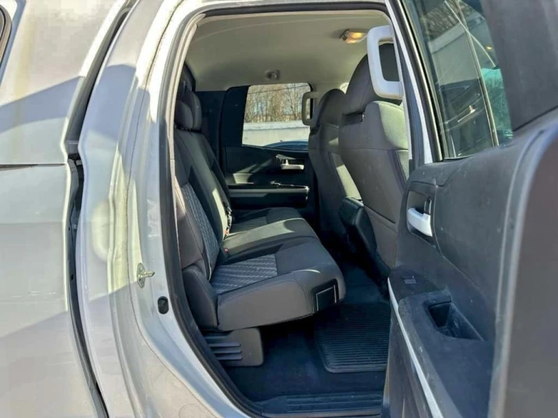 Toyota Tundra * DOUBLE CAB SR * CARFAX * , снимка 5 - Автомобили и джипове - 53023406