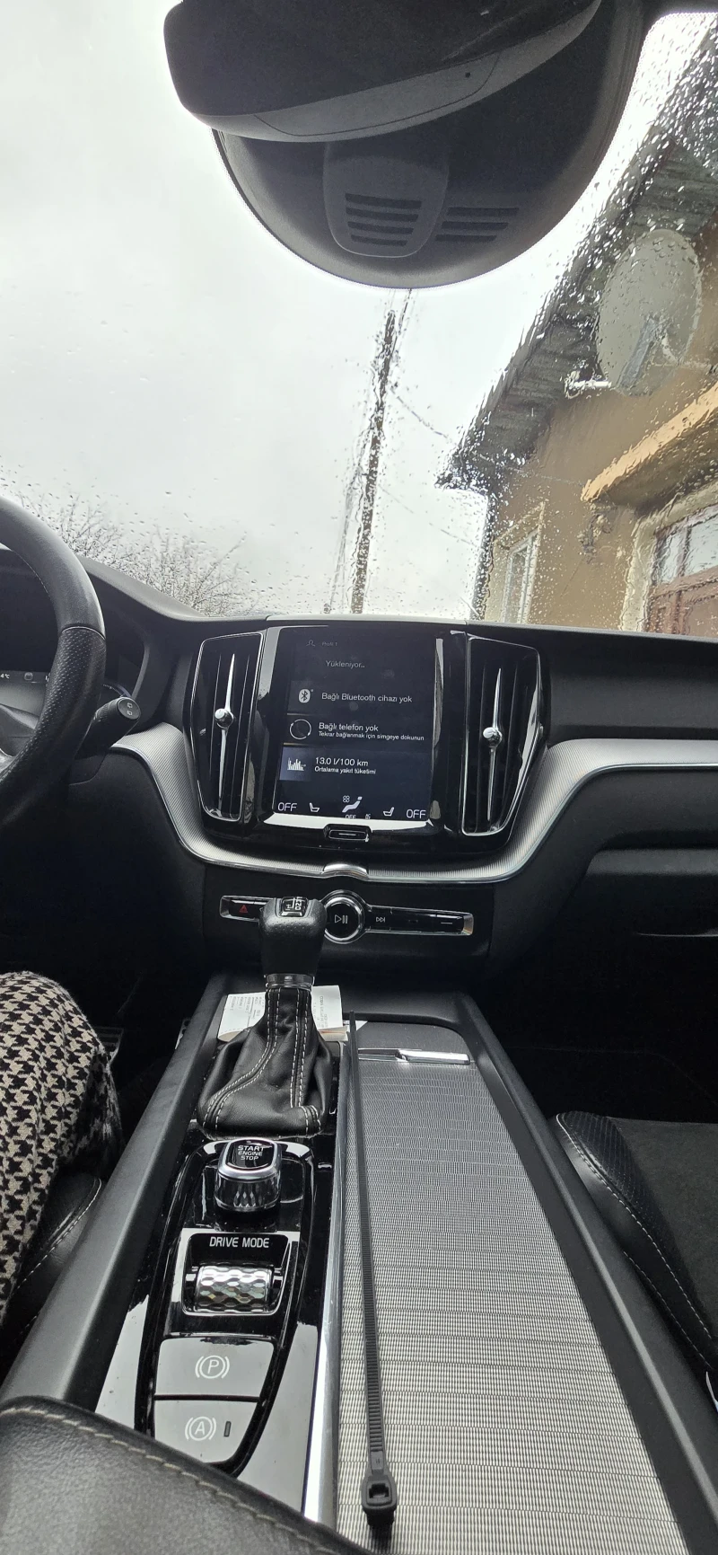 Volvo XC60 xc60 inspection D5 R design, снимка 9 - Автомобили и джипове - 53034466