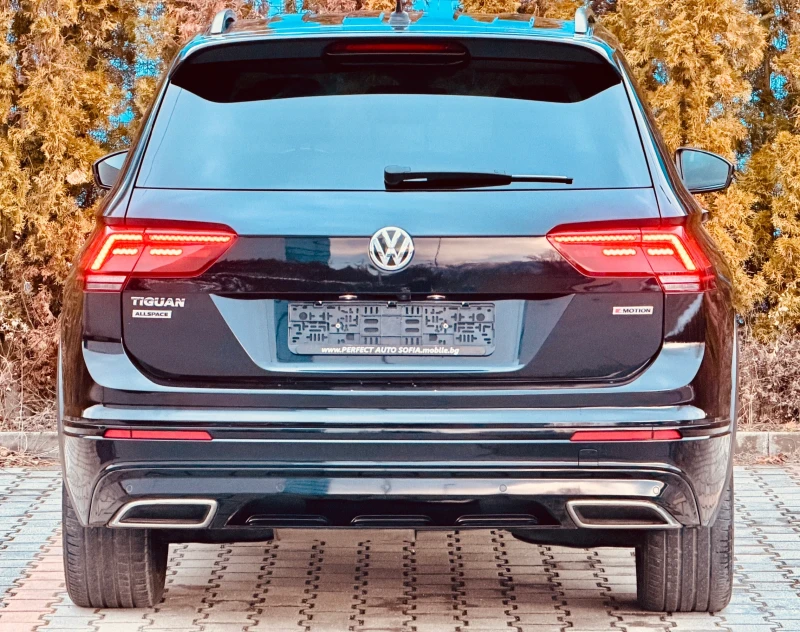 VW Tiguan Allspace 2.0TDI-200KC-R-LINE-7МЕСТЕН-KEYLESS-КАМЕРА-УНИКАТ-, снимка 3 - Автомобили и джипове - 53051295