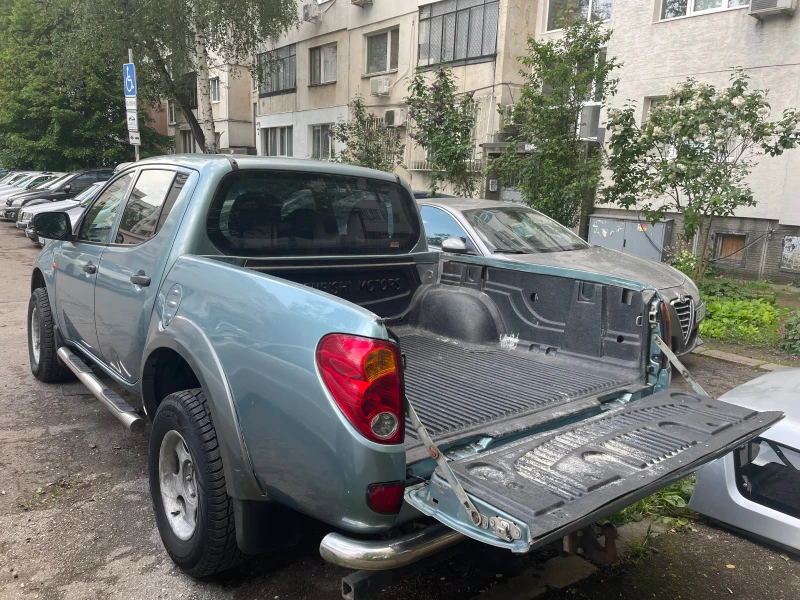 Mitsubishi L200 2.5, TDI, 136кс петфектен, снимка 10 - Автомобили и джипове - 53379488