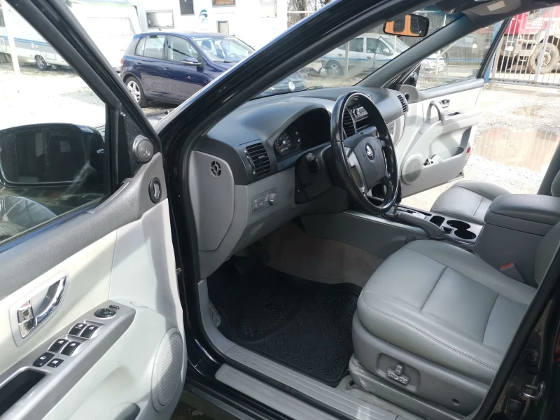 Kia Sorento 3.5 V6 AVTOMAT , снимка 9 - Автомобили и джипове - 53442991