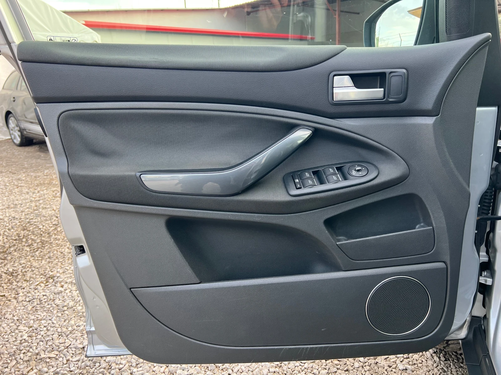 Ford Kuga 2.5* 4x4* * * *  | Mobile.bg   14