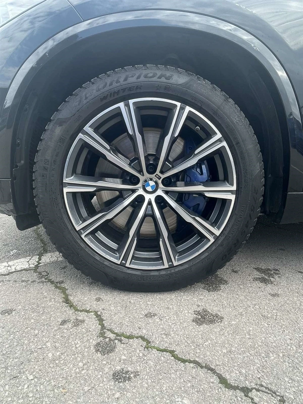 BMW X5 M50d - изображение 5