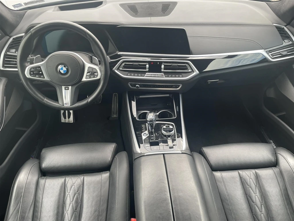 BMW X5 M50d - изображение 7