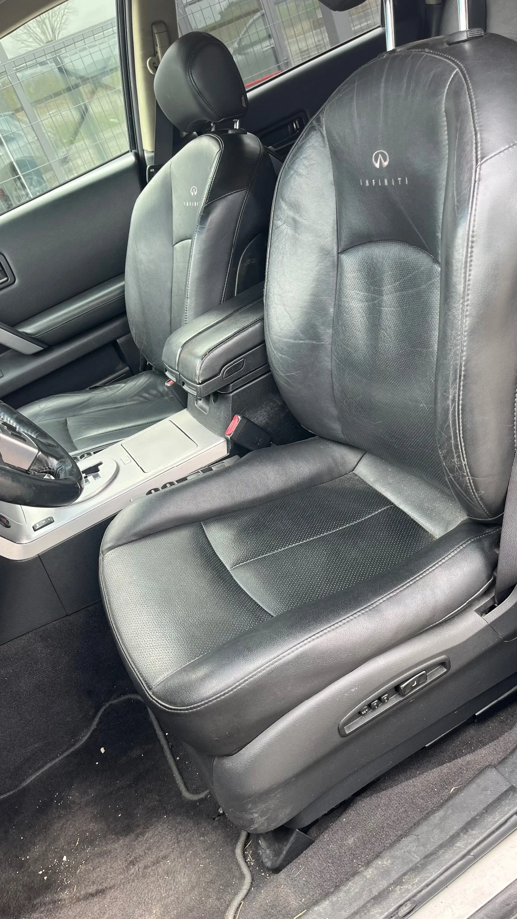 Infiniti Fx 35  - изображение 7