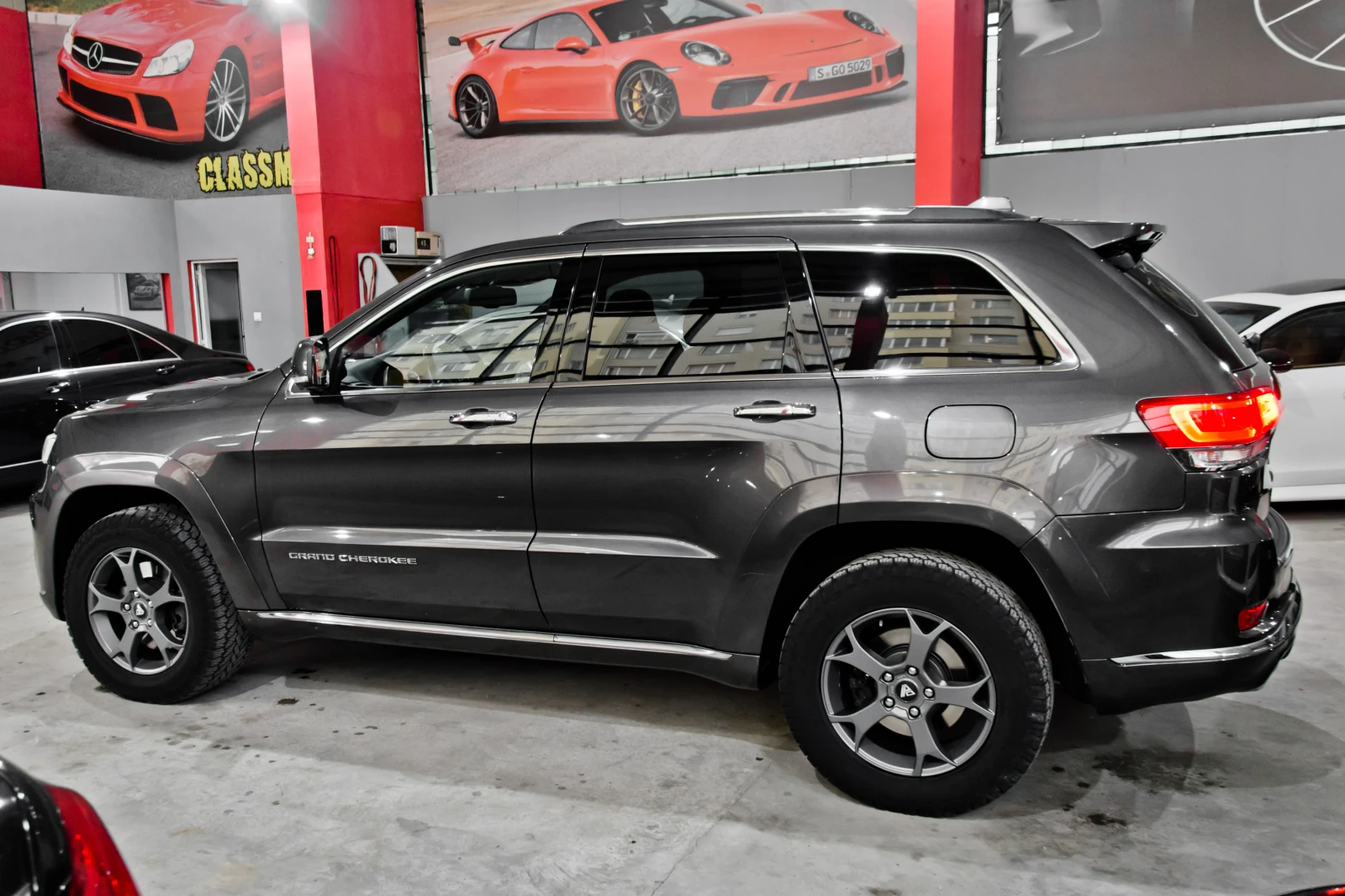 Jeep Grand cherokee 3.6* LPG* Summit - изображение 8