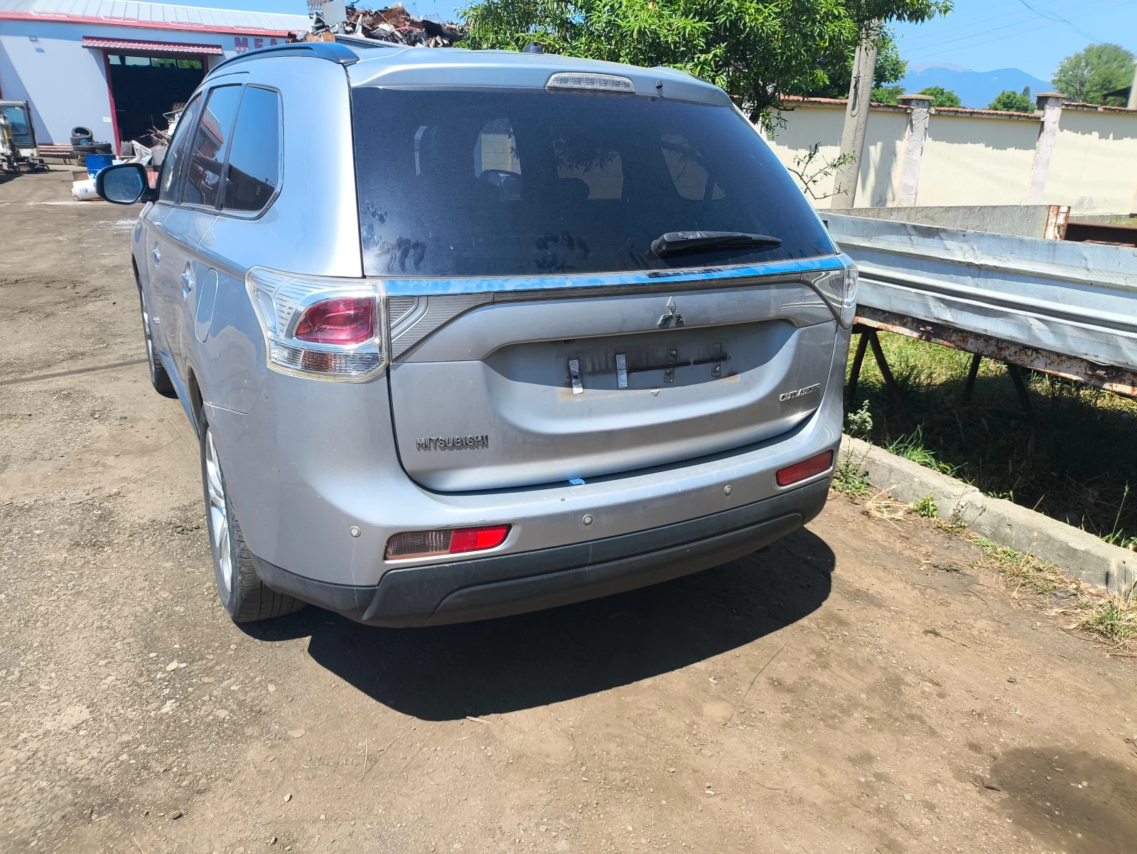 Mitsubishi Outlander 2.2d - изображение 8