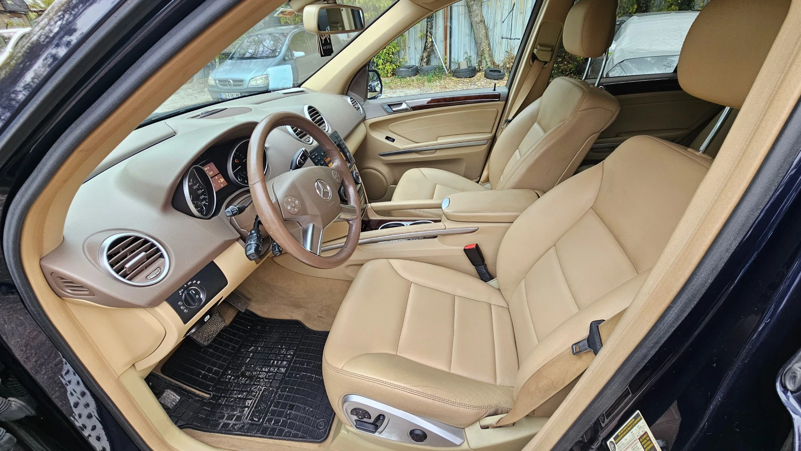 Mercedes-Benz ML 350  - изображение 9