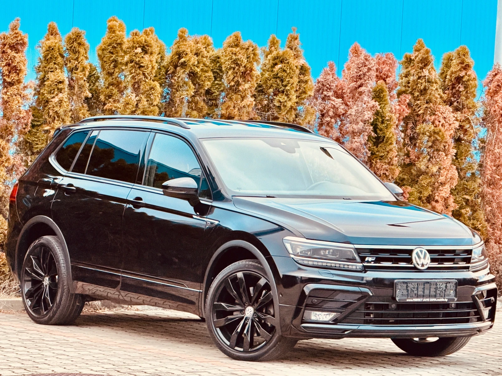 VW Tiguan Allspace 2.0TDI-200KC-R-LINE-7МЕСТЕН-KEYLESS-КАМЕРА-УНИКАТ- - изображение 5