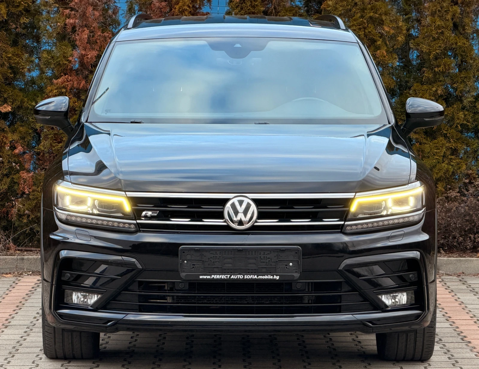 VW Tiguan Allspace 2.0TDI-200KC-R-LINE-7������-KEYLESS-������-������- | Mobile.bg � ����������� 7