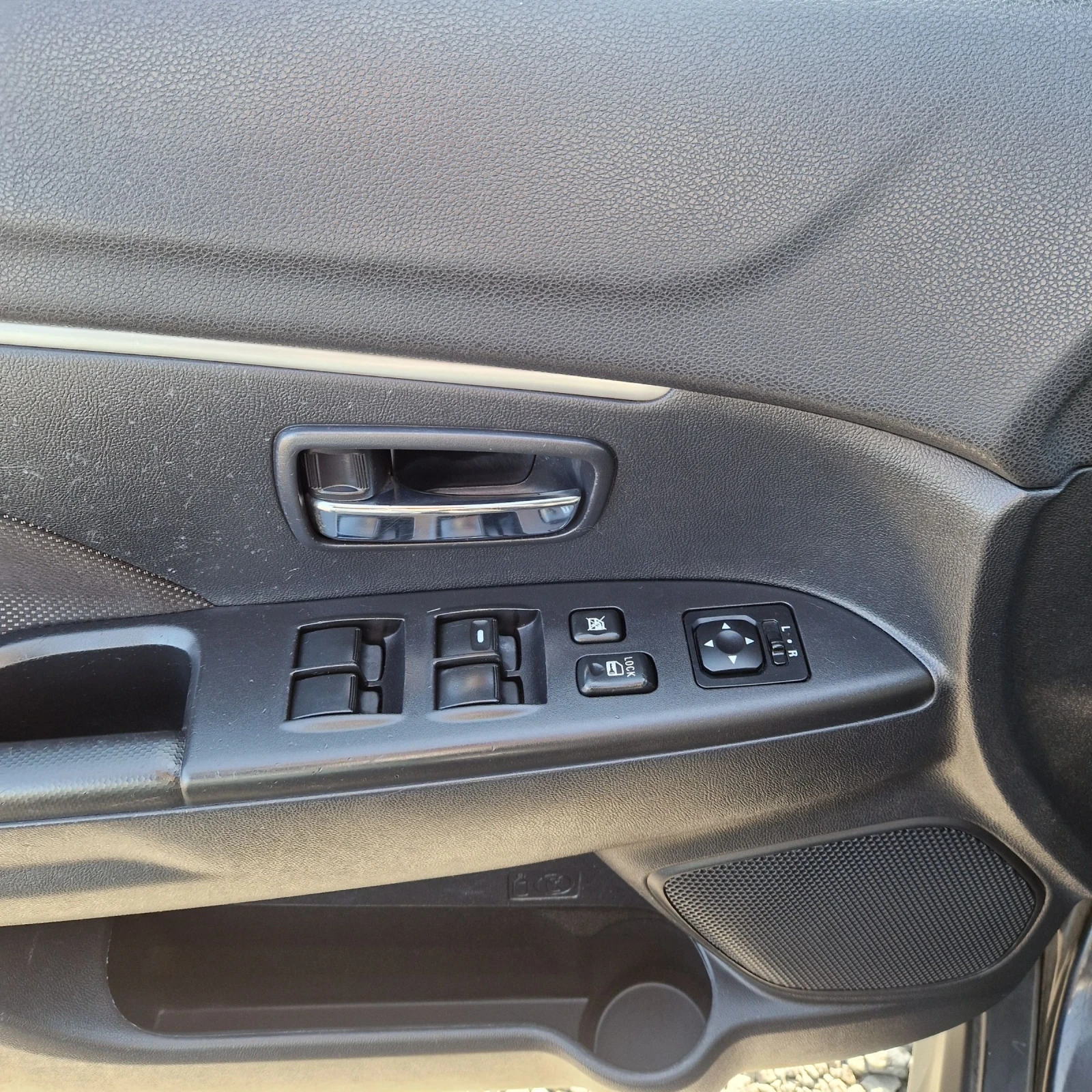 Mitsubishi ASX 1.8DID 150к.с, снимка 7 - Автомобили и джипове - 53987845