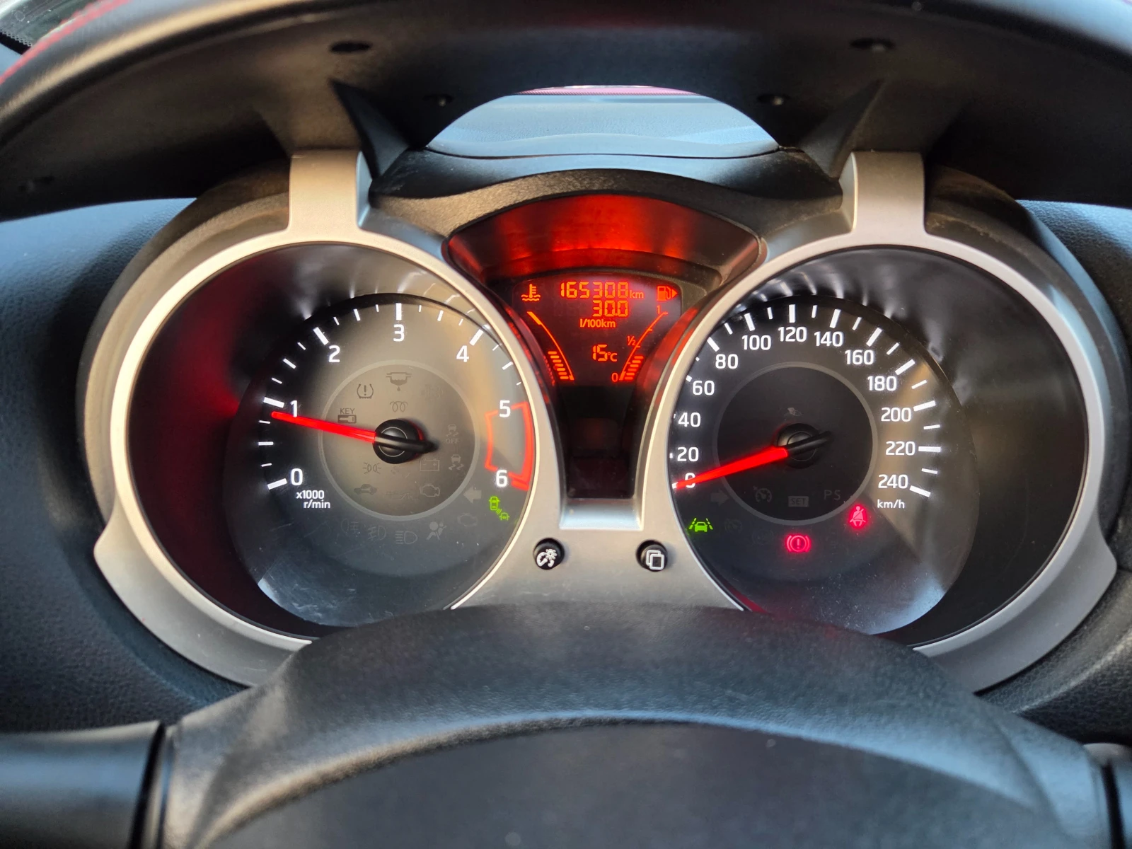 Nissan Juke 1.5 DCI * PANORAMA* 360-KAMERA* KAYLESS GO* * , снимка 8 - Автомобили и джипове - 54133957