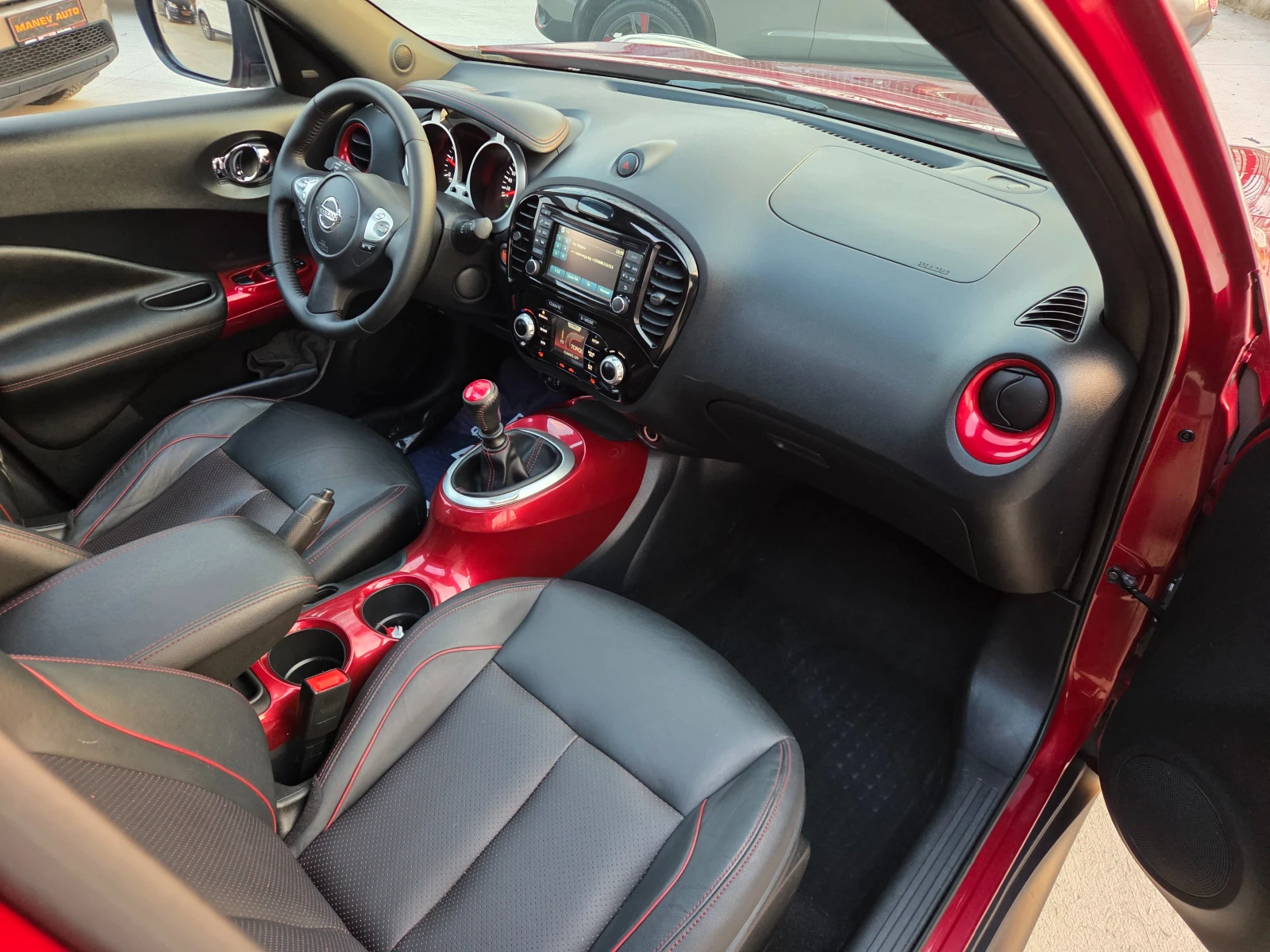 Nissan Juke 1.5 DCI * PANORAMA* 360-KAMERA* KAYLESS GO* * , снимка 4 - Автомобили и джипове - 54133957